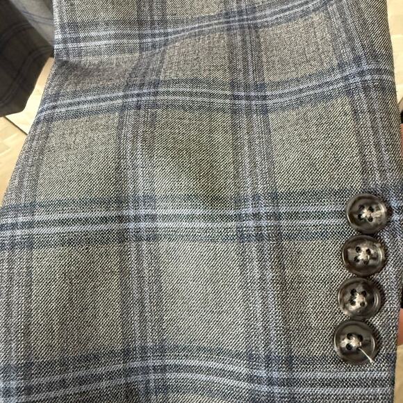 Jos. A. Bank Gray and Blue Sport Coat with Windowpane Pattern - Picture 3 of 6